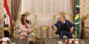 محافظ المنيا يستقبل السيدة هيرو السفير الأمريكى بالقاهرة لبحث سبل التعاون المشترك